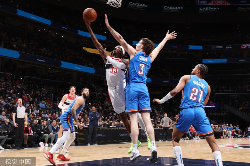 上还是赛场 上还是赛场