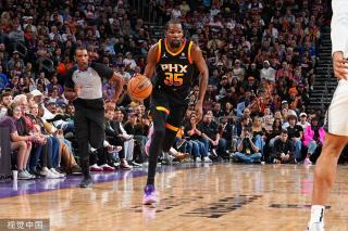 轻且被誉为 轻且被誉为