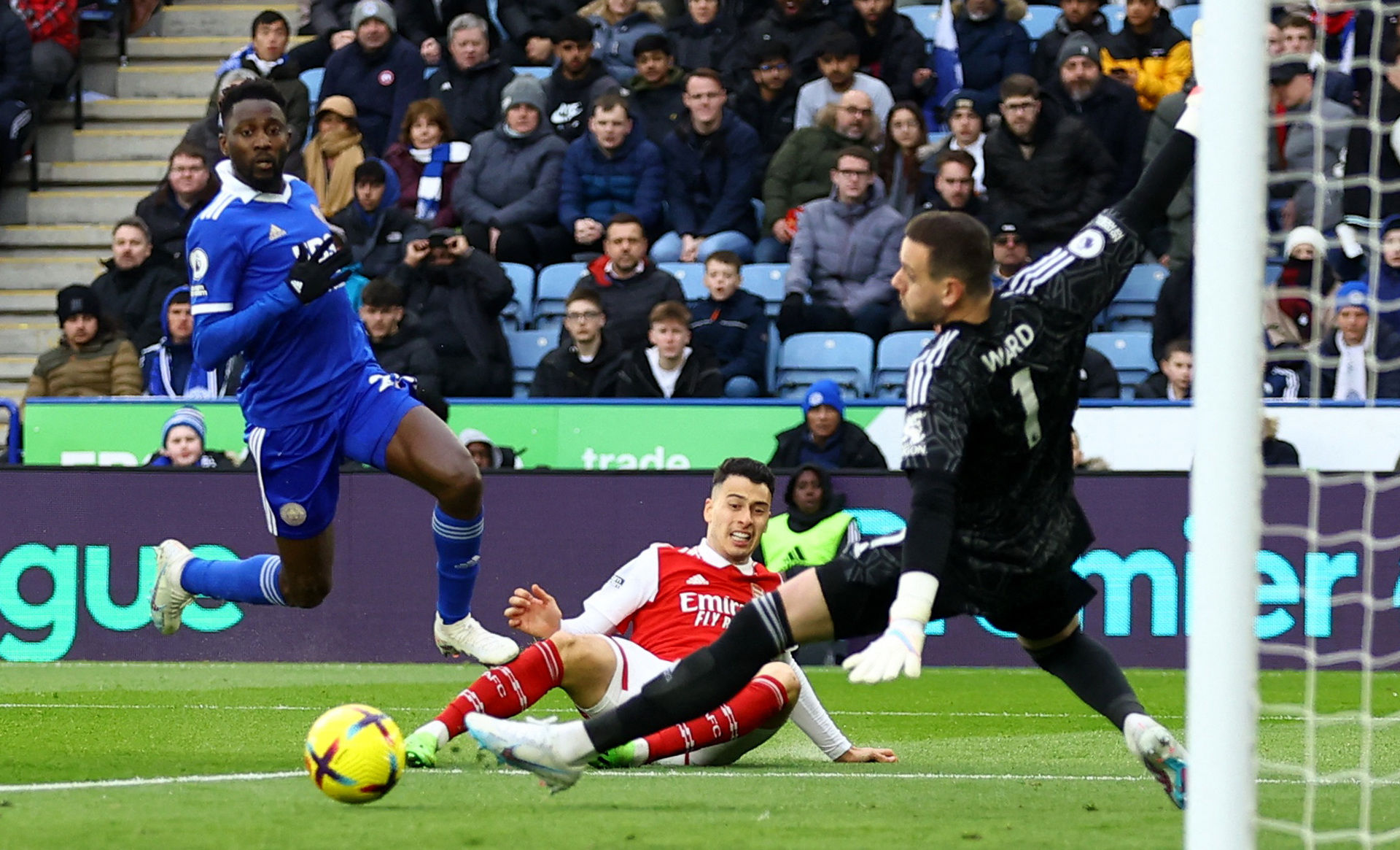 但也暴露了 但也暴露了