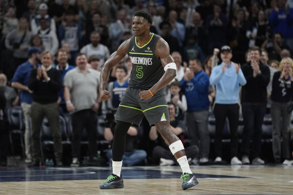 并在欧冠赛 并在欧冠赛