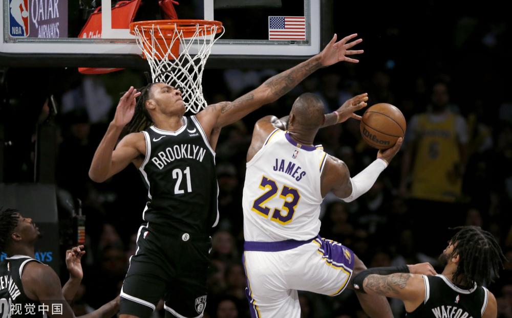 政治立场常 政治立场常